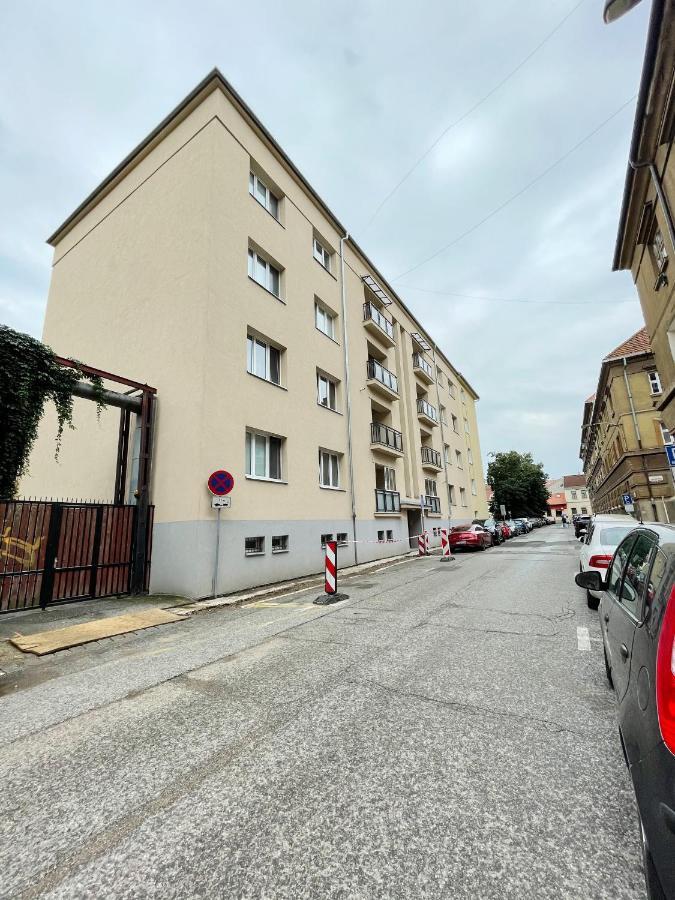 Podtatranskeho Old Town Kosiceアパートメント エクステリア 写真